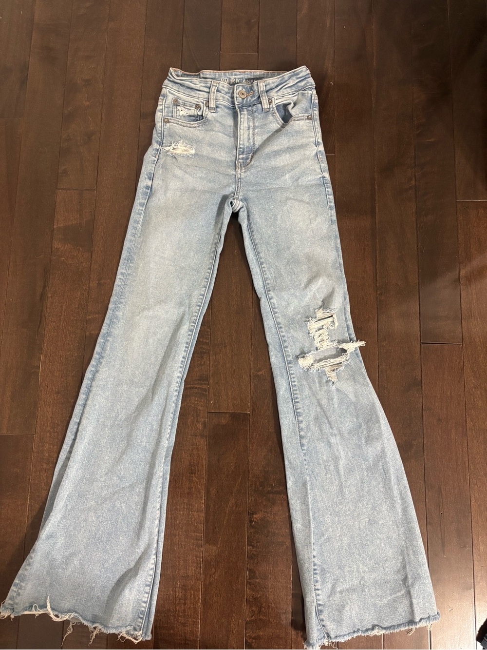 American Eagle Outfitters Light Blue Denim Jeans